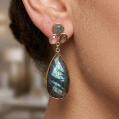Earring :Orvara