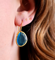 Glowdrop Turquoise Medium