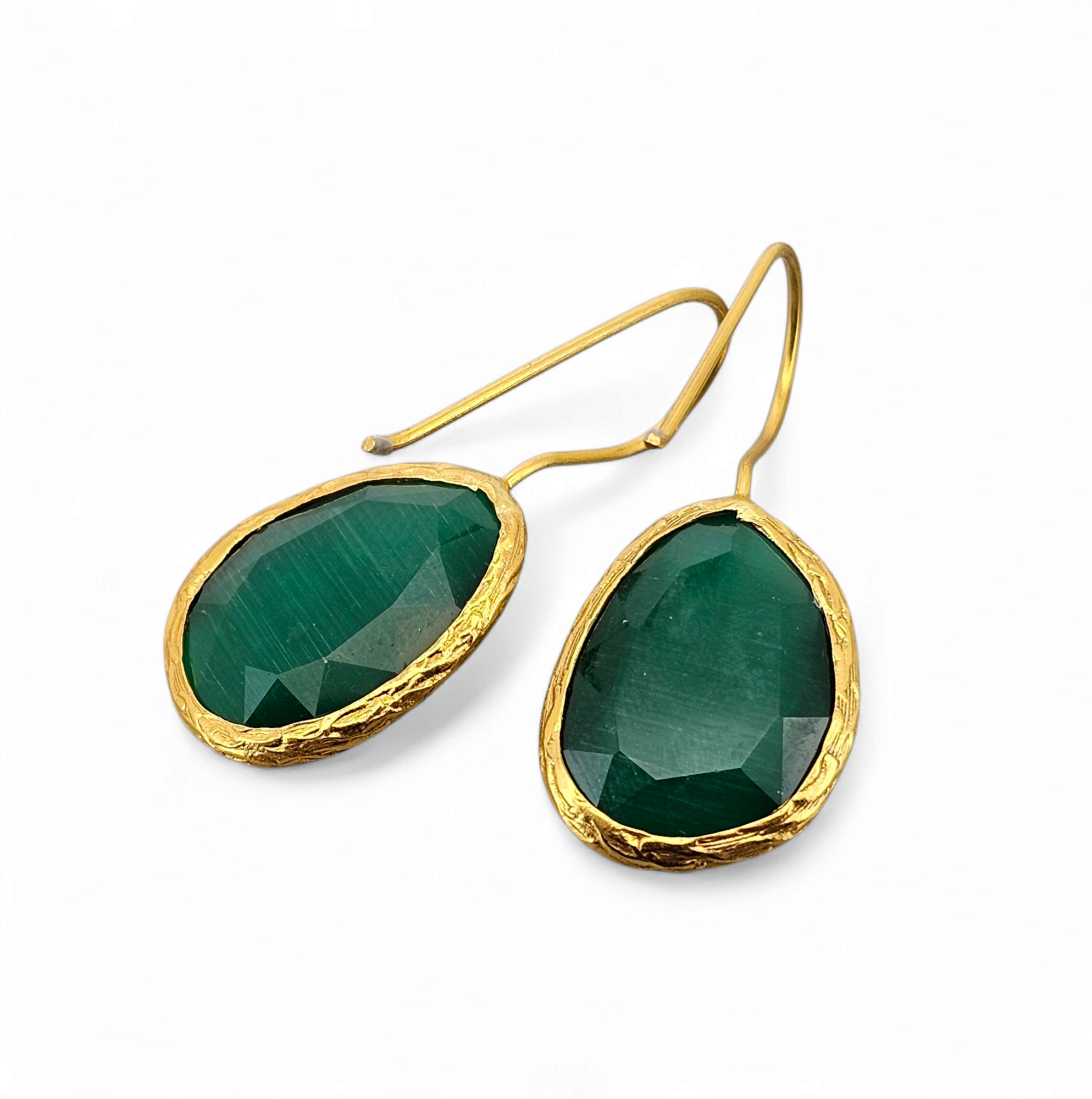 Glowdrop Emerald Medium