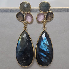 Earring :Orvara
