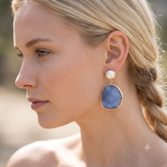 Earring Twin Glow-Light Blue Pearl